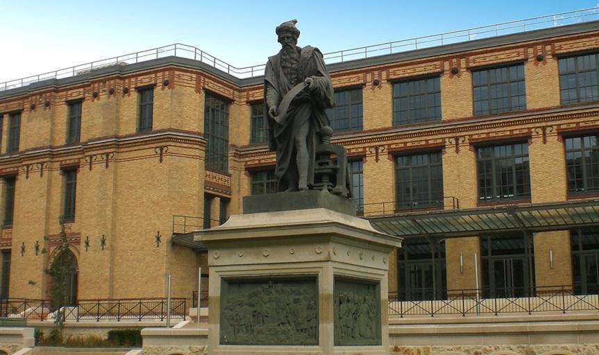 Le Ministère des Affaires Etrangères